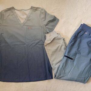Blue and Gray Gradient Scrub Set